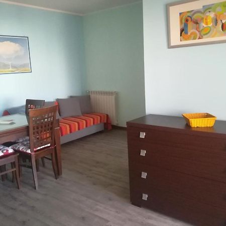 Romanina Appartamento Giuland מראה חיצוני תמונה